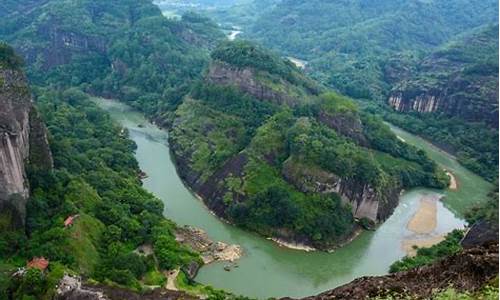 武夷山在哪里_武夷山住哪里比较方便